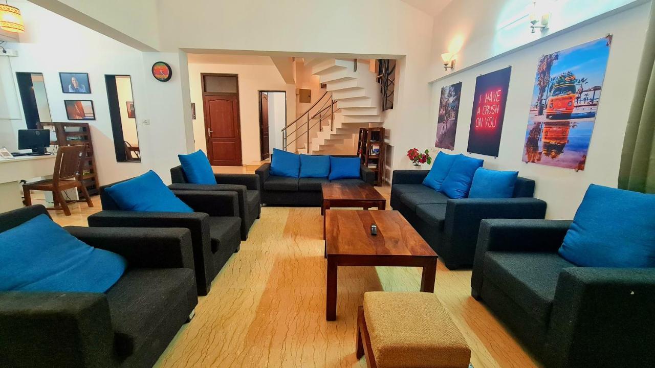 Lifespace- Spacious Hostel In A Luxurious Villa 푸네 외부 사진
