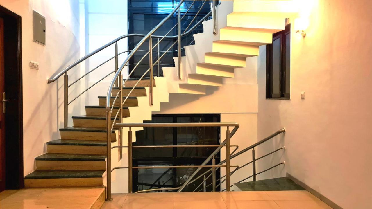 Lifespace- Spacious Hostel In A Luxurious Villa 푸네 외부 사진