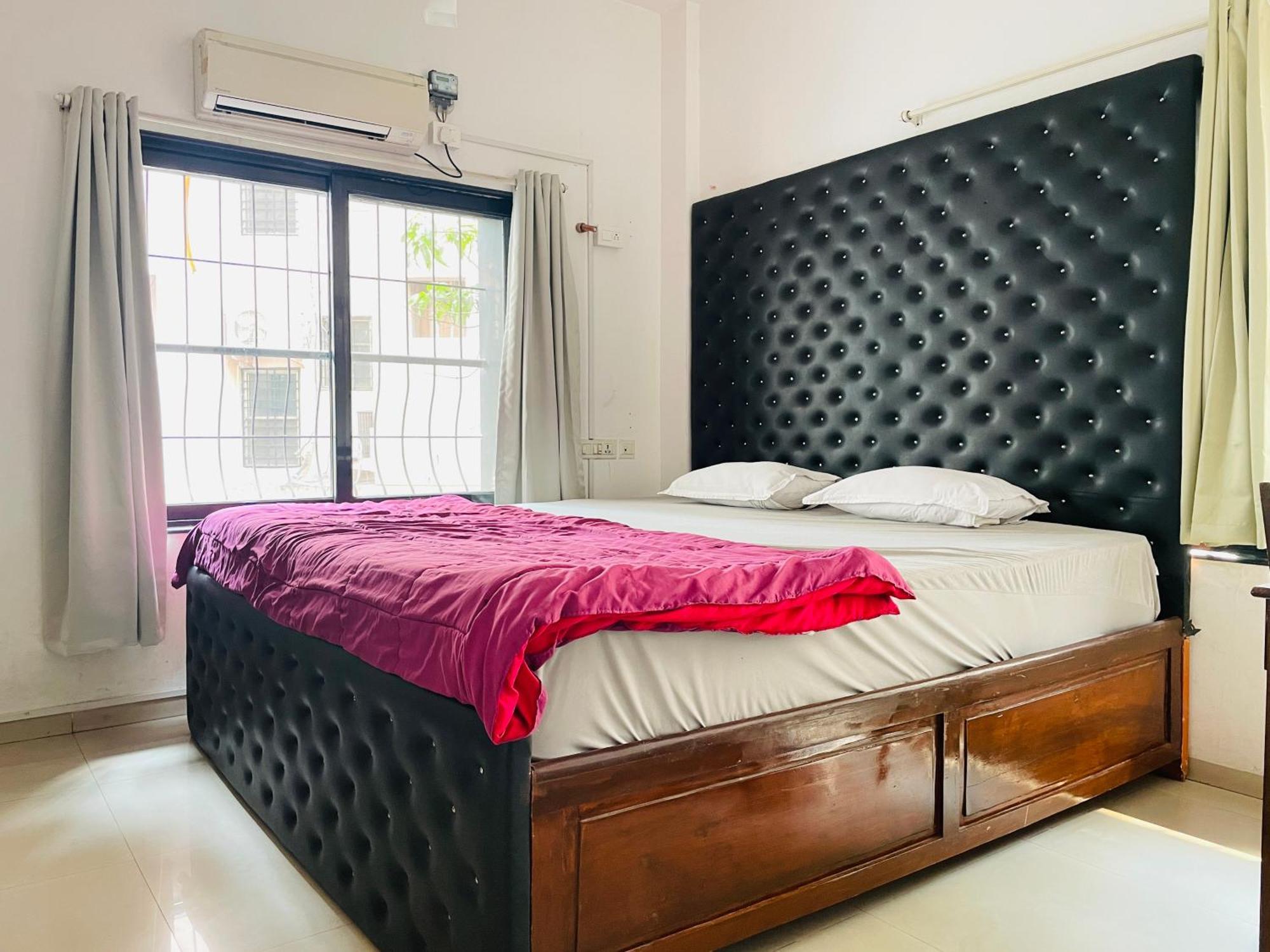 Lifespace- Spacious Hostel In A Luxurious Villa 푸네 외부 사진